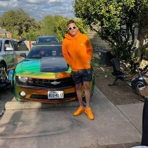 Meet your Posher, Juan david